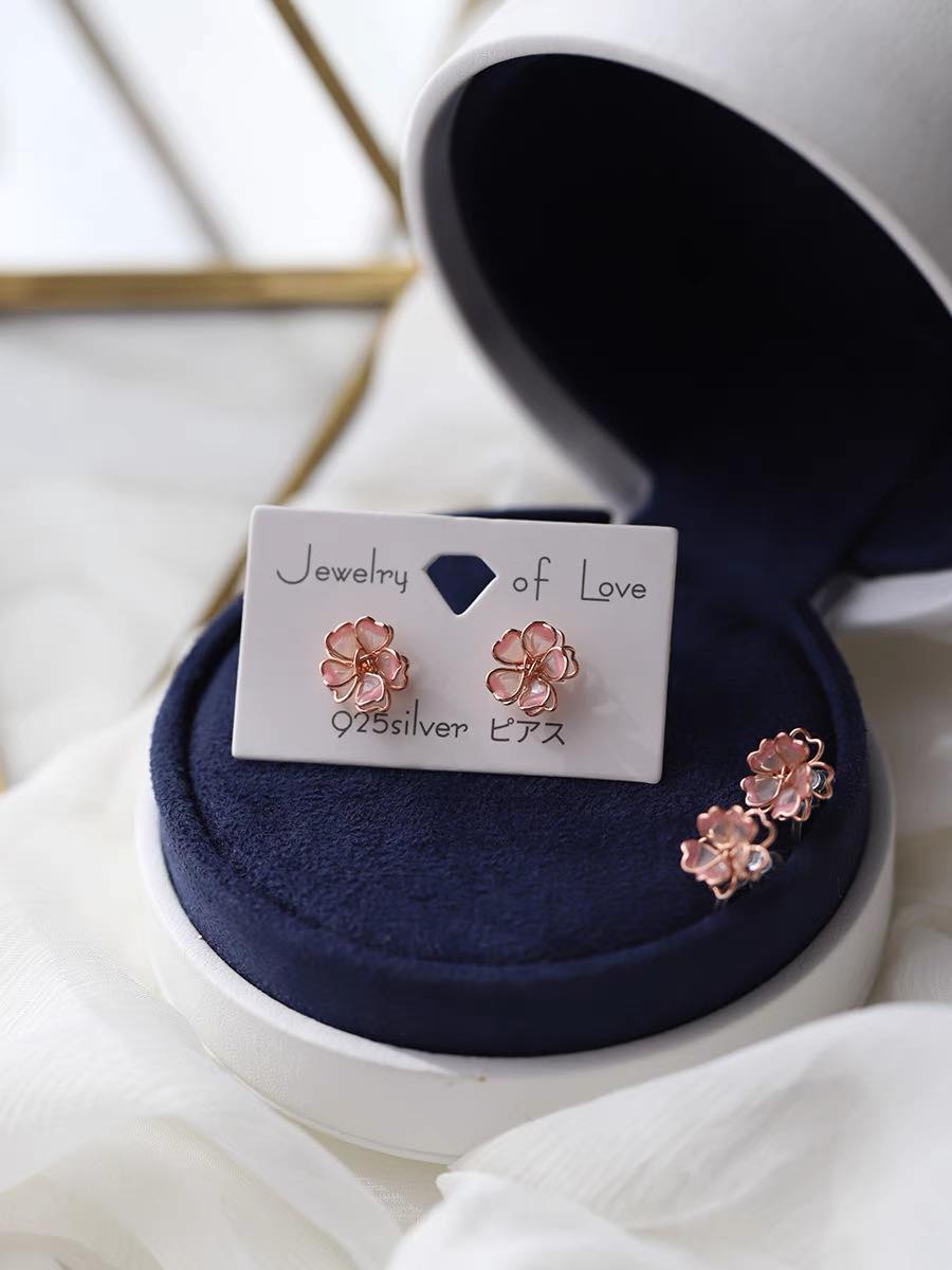 Unique Wired Sakura Stud Earrings