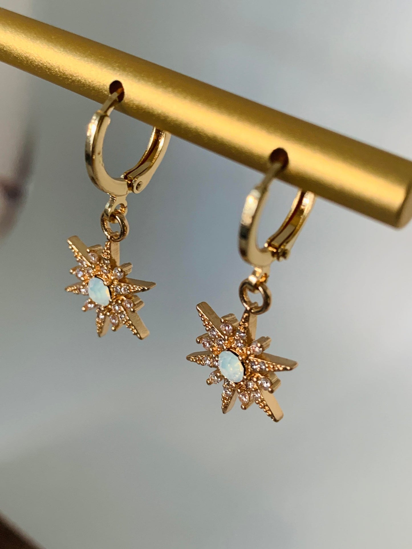 Dainty Pointed Star Huggie Hoop Earrings