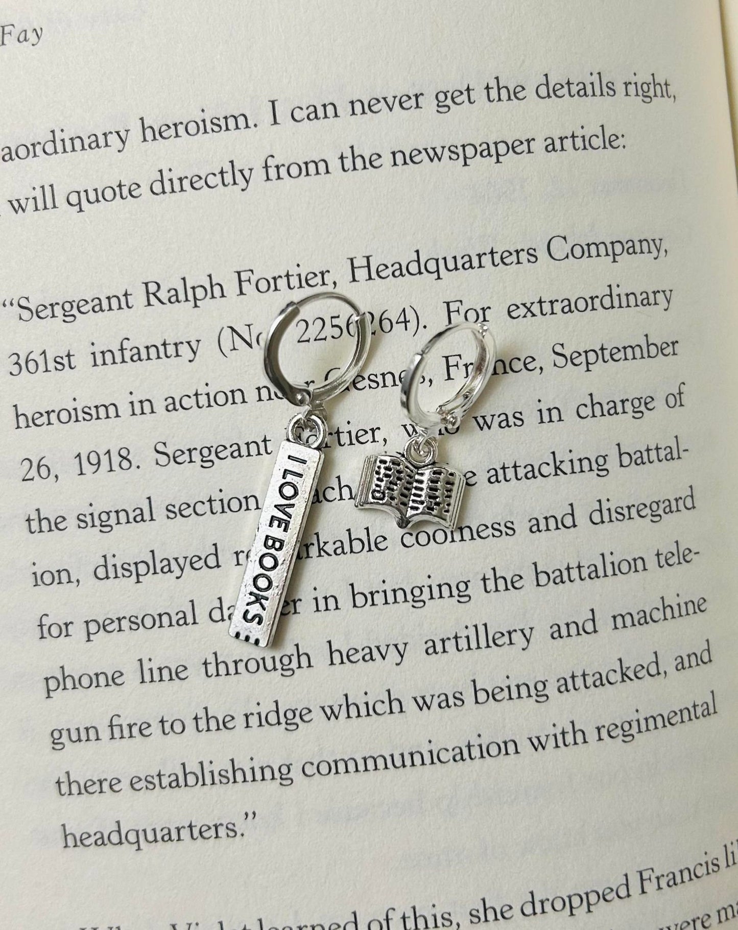 Mismatch I Love Books Earrings