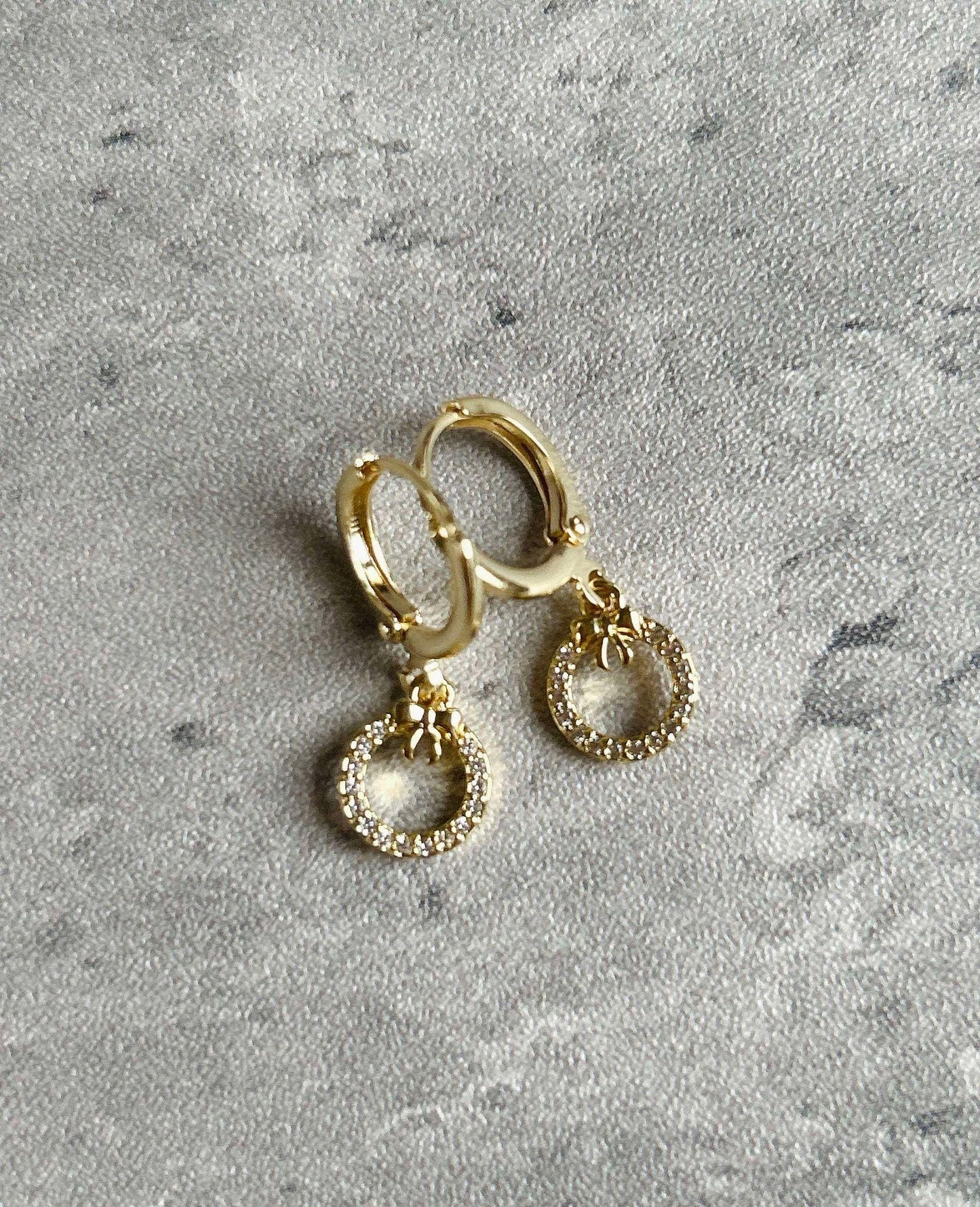 Dainty Minimalist Christmas Wreath Earrings