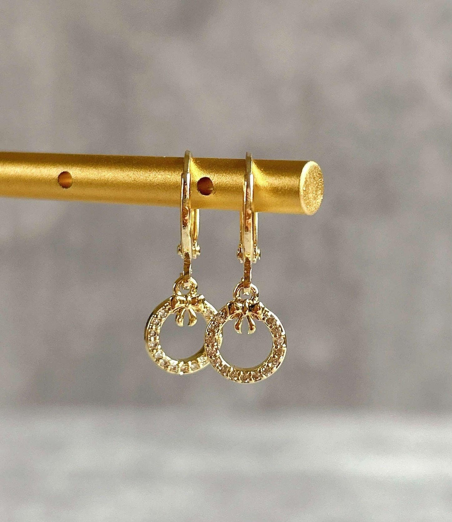 Dainty Minimalist Christmas Wreath Earrings