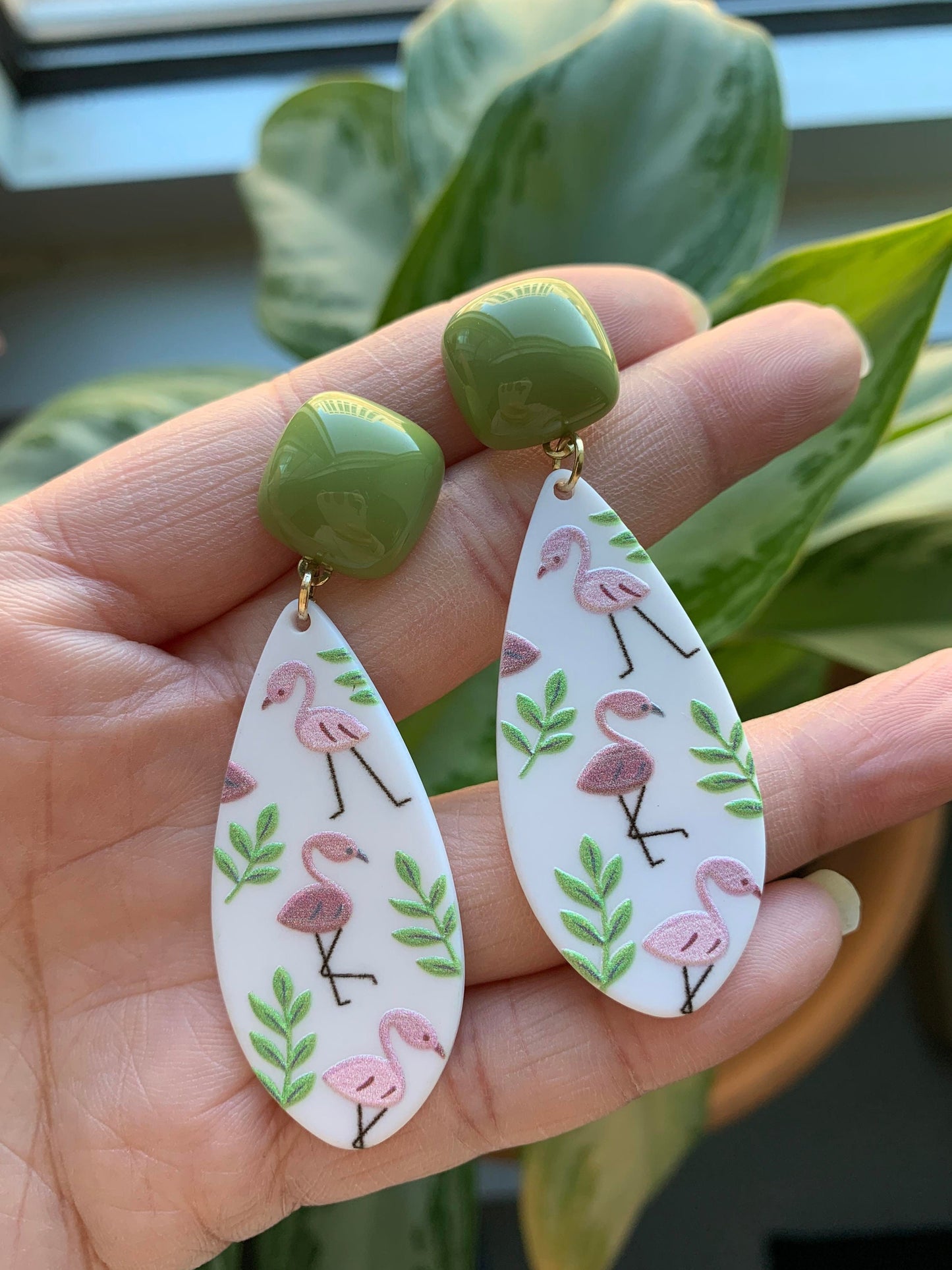 Acrylic Flamingos Earrings (Lightweight)