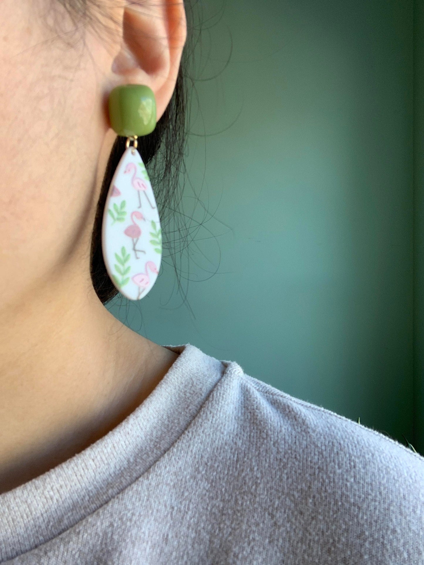 Acrylic Flamingos Earrings (Lightweight)