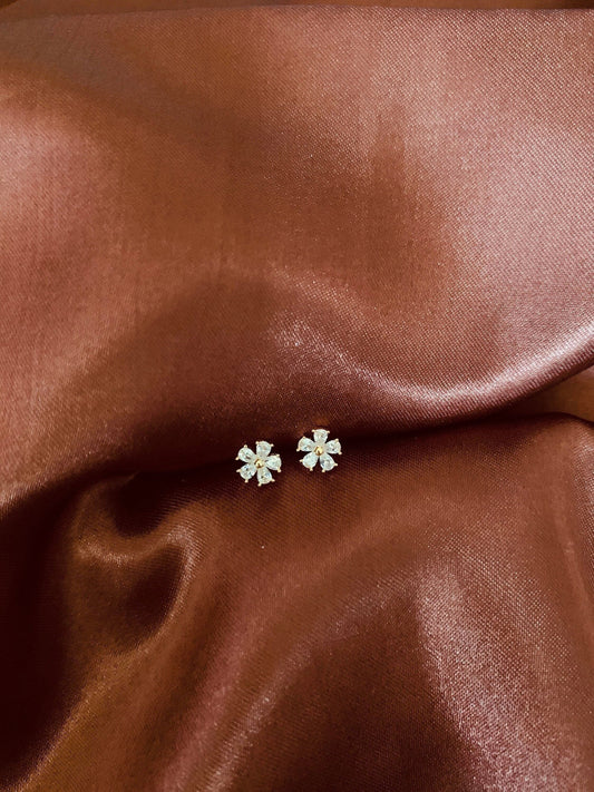 Dainty 14K Gold Plated Small Flower Stud Earrings