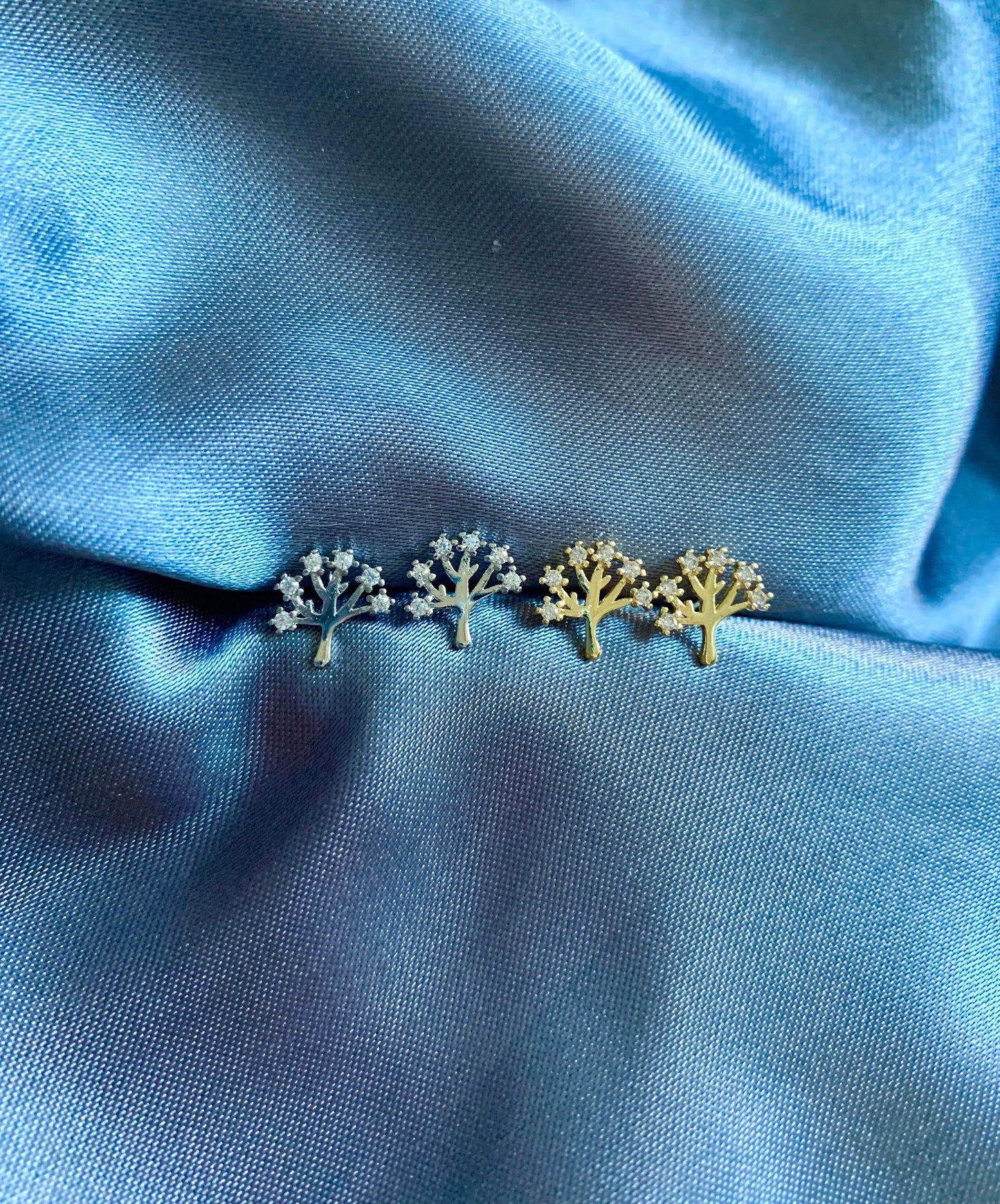 Dainty Tree Stud Earrings