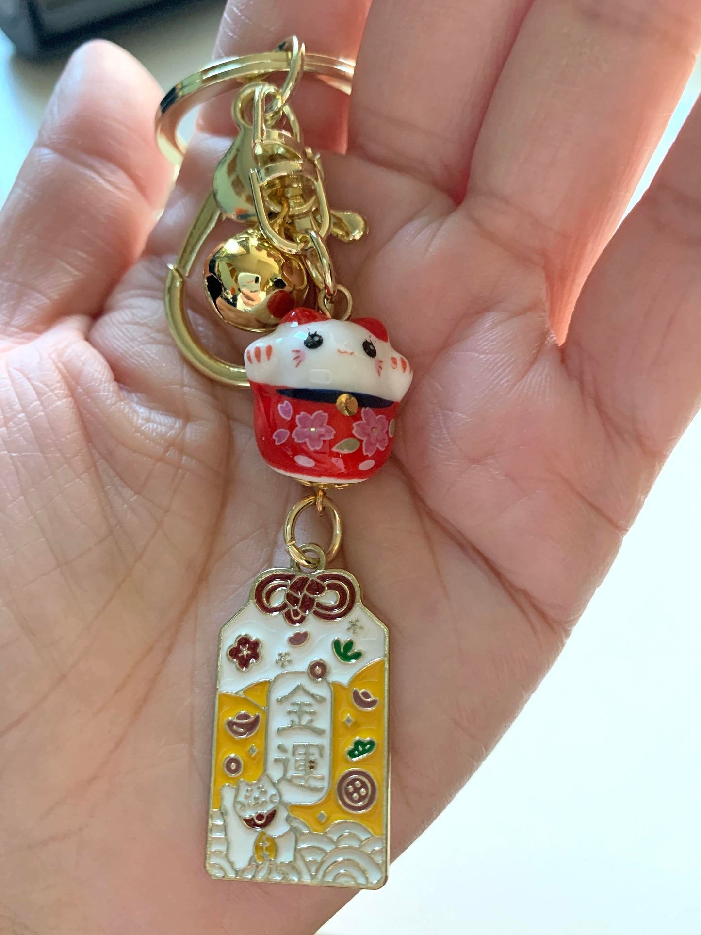 Unique Lucky Cat Charm Keychain Amulet Keychain