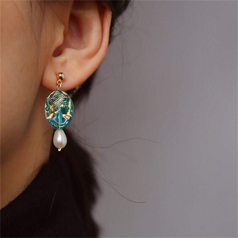 Unique Totem Design Pearl Earrings