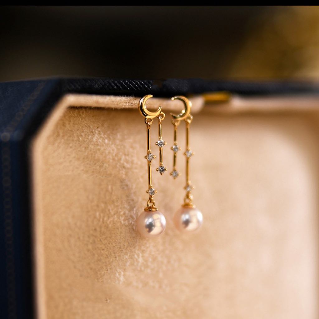 Dainty Moon and Pearl Dangle Earrings