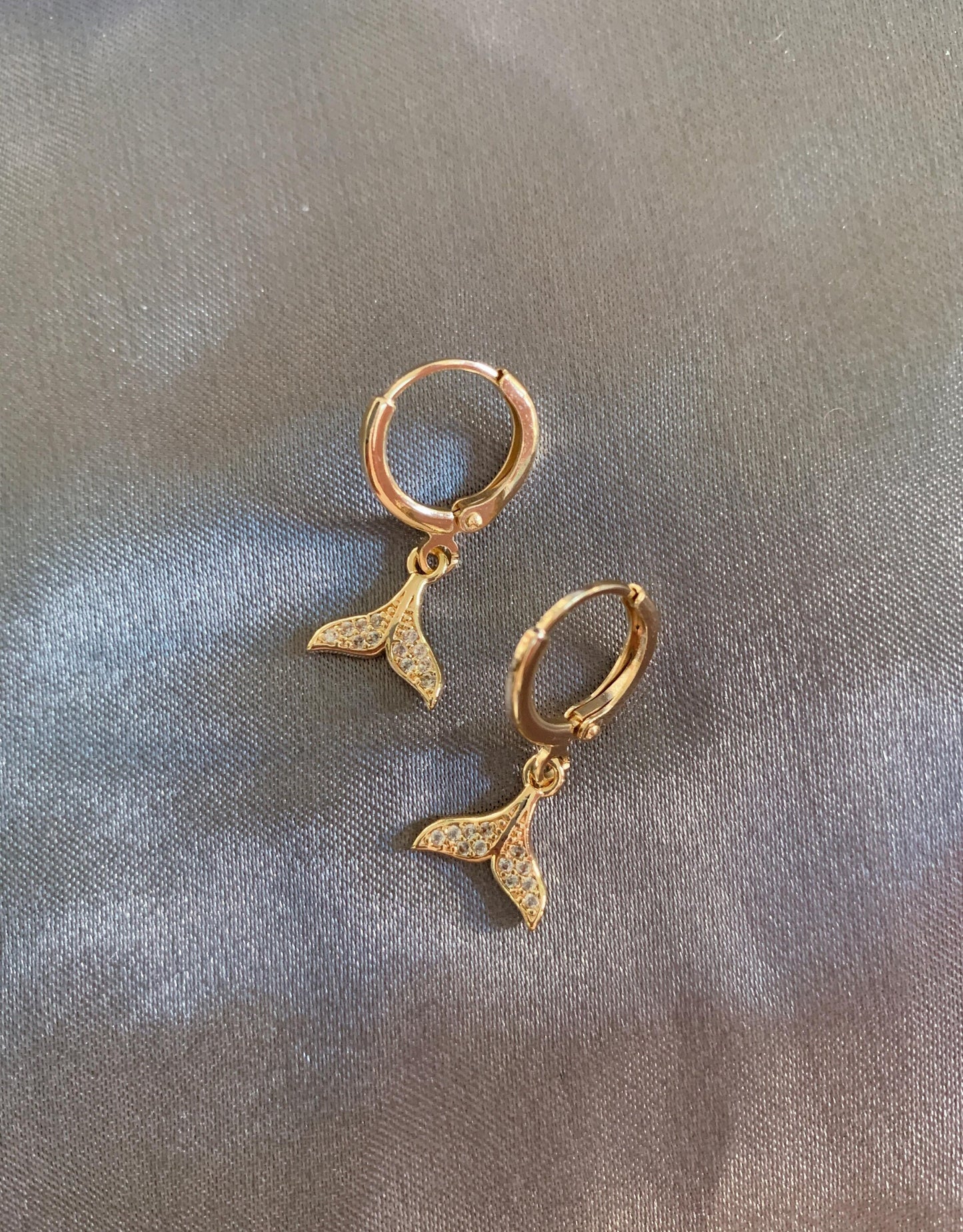 Dainty Whale Tail Huggie Hoop Earrings