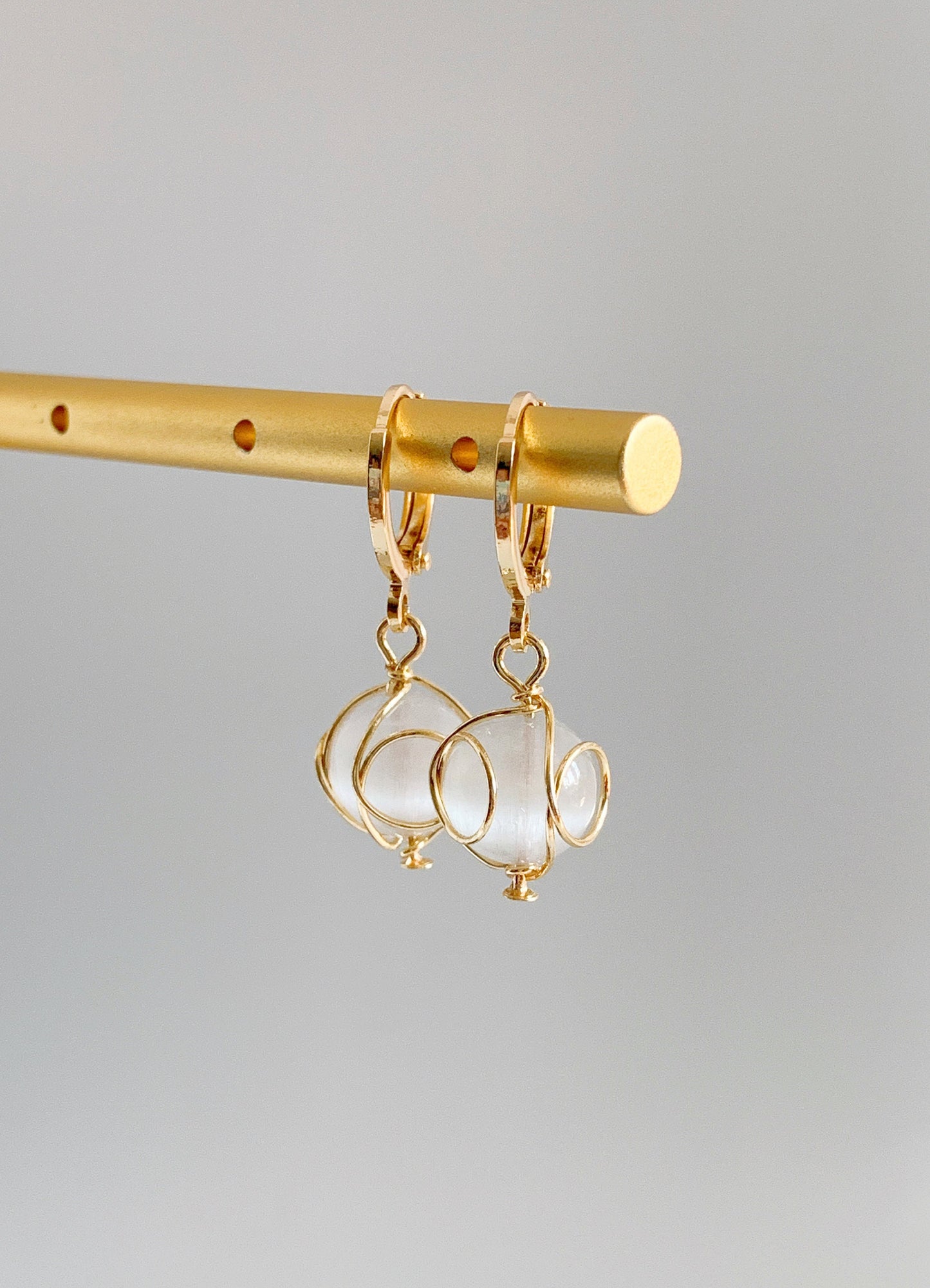 Dainty Wired Moonstone Earrings