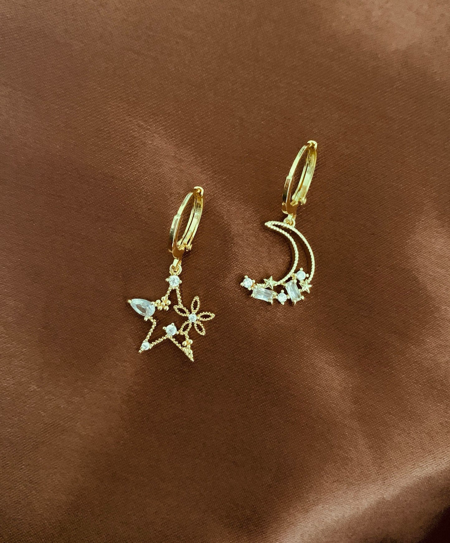 Dainty Star and Moon Dangle Earrings
