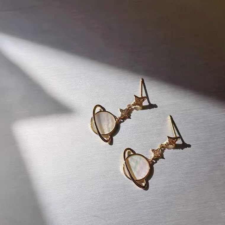 Dainty The Saturn Earrings