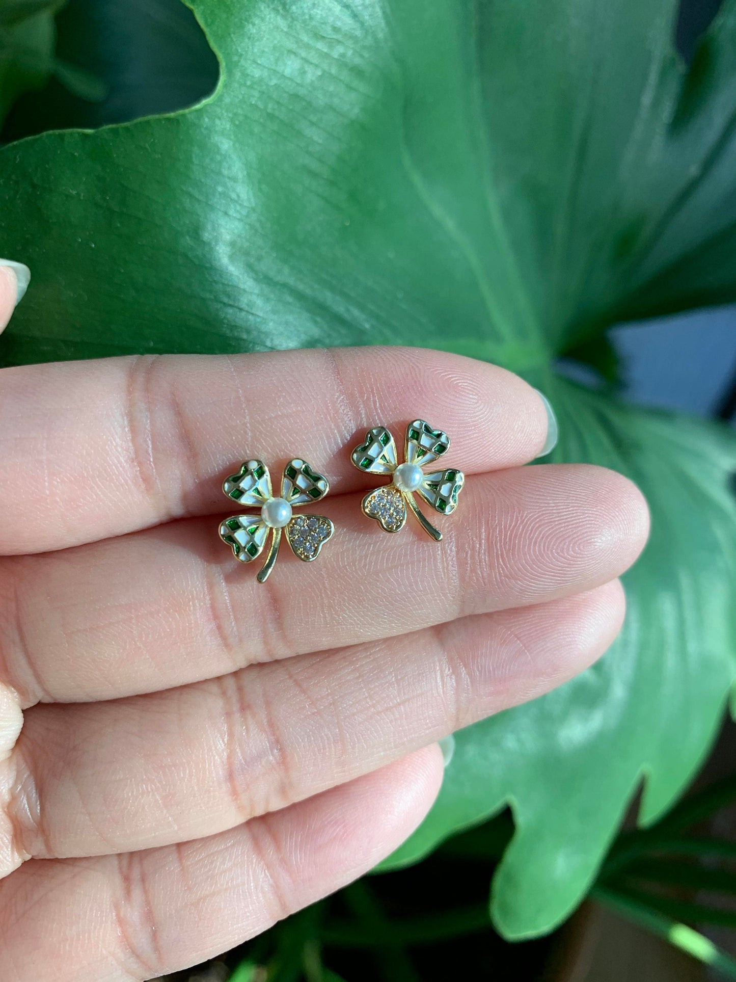 Dainty Green Clover Stud Earrings Silver Post