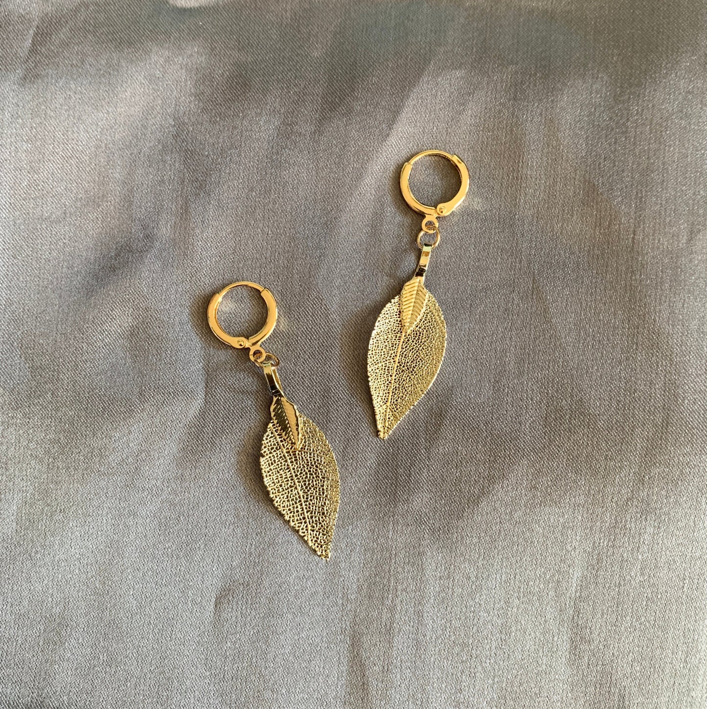 Dainty Golden Leaf Dangle Earrings