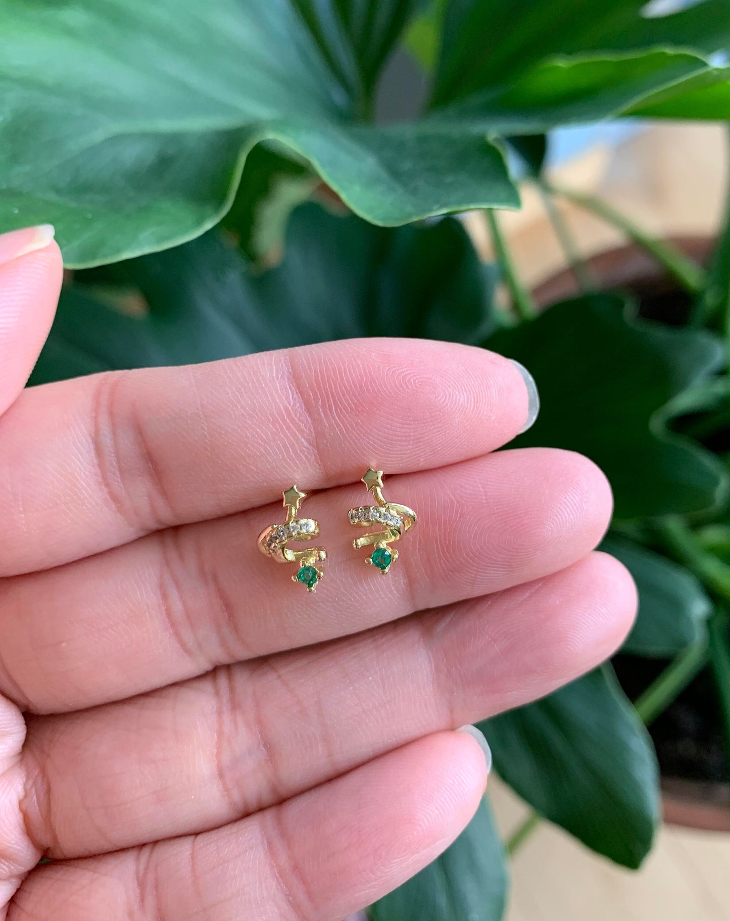 Minimalist Christmas Tree Stud Earrings